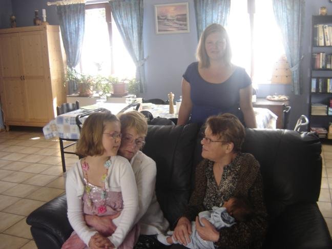 20100501110646018